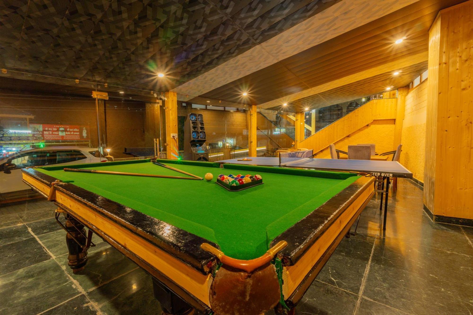 Hill River Resort - Central Heated & Air Cooled - Near Mall Road , Best Property Of Manali 2024- 2025 المظهر الخارجي الصورة