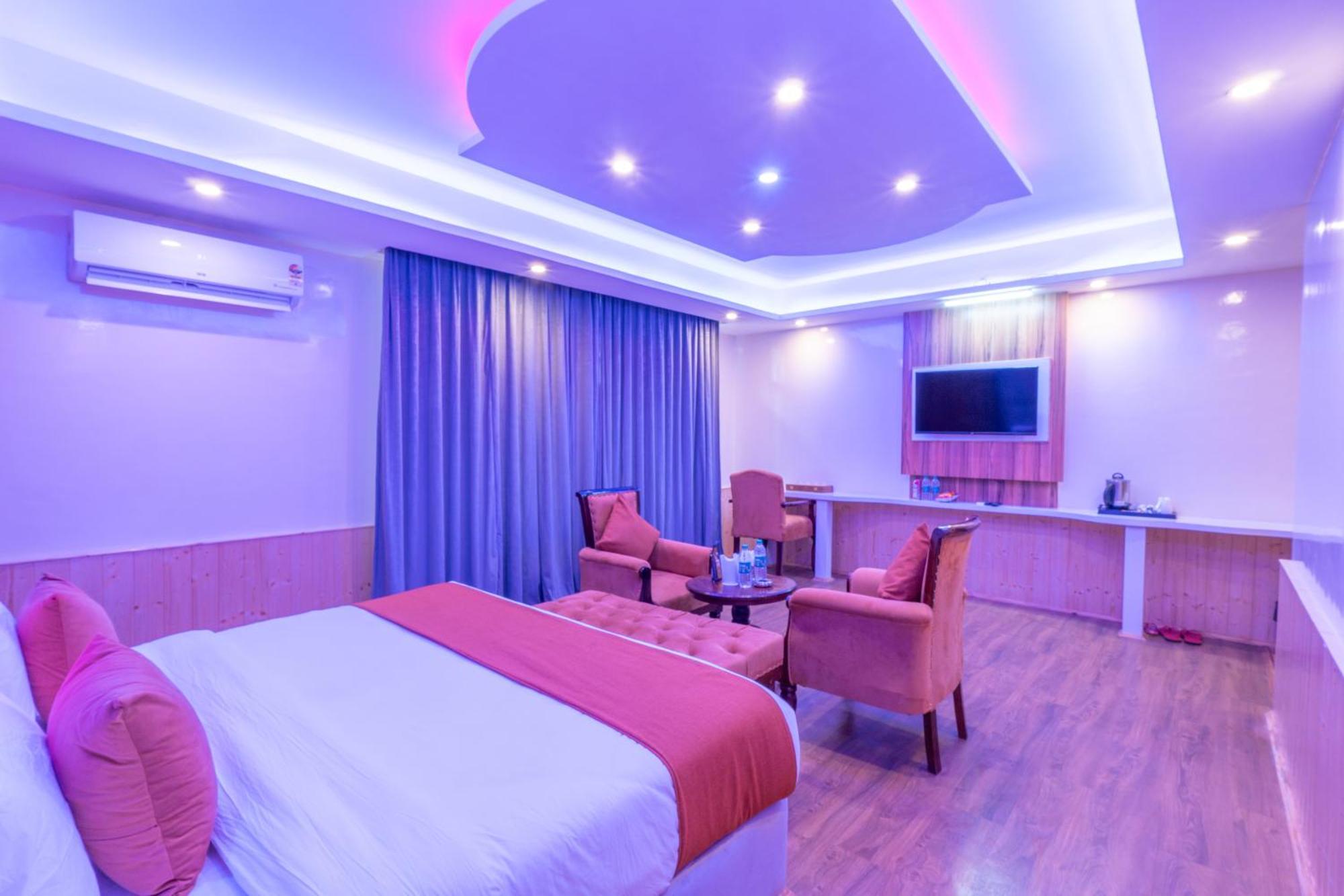 Hill River Resort - Central Heated & Air Cooled - Near Mall Road , Best Property Of Manali 2024- 2025 المظهر الخارجي الصورة