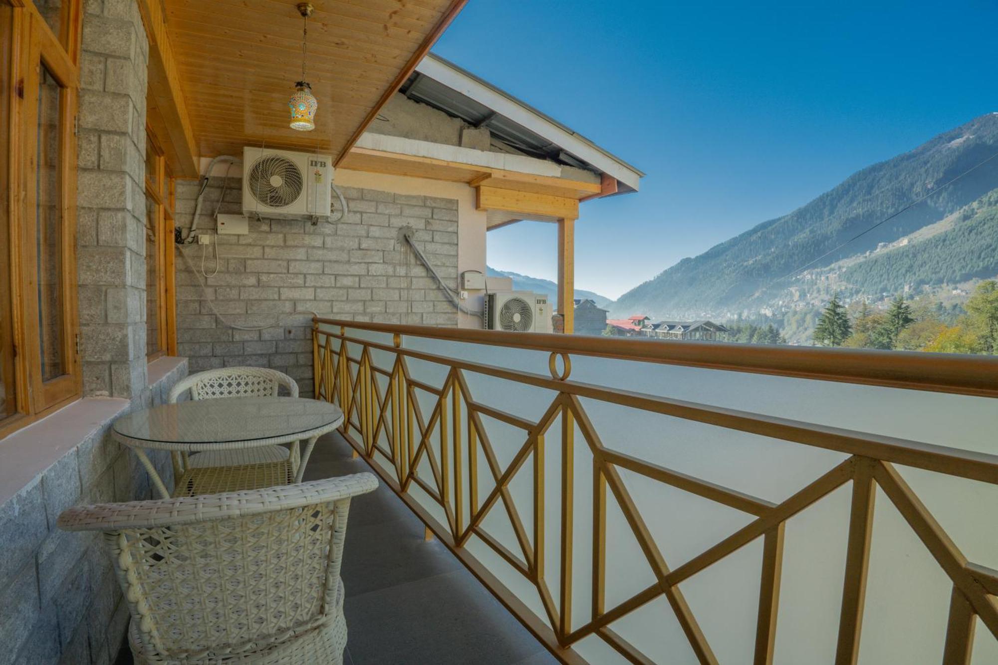Hill River Resort - Central Heated & Air Cooled - Near Mall Road , Best Property Of Manali 2024- 2025 المظهر الخارجي الصورة
