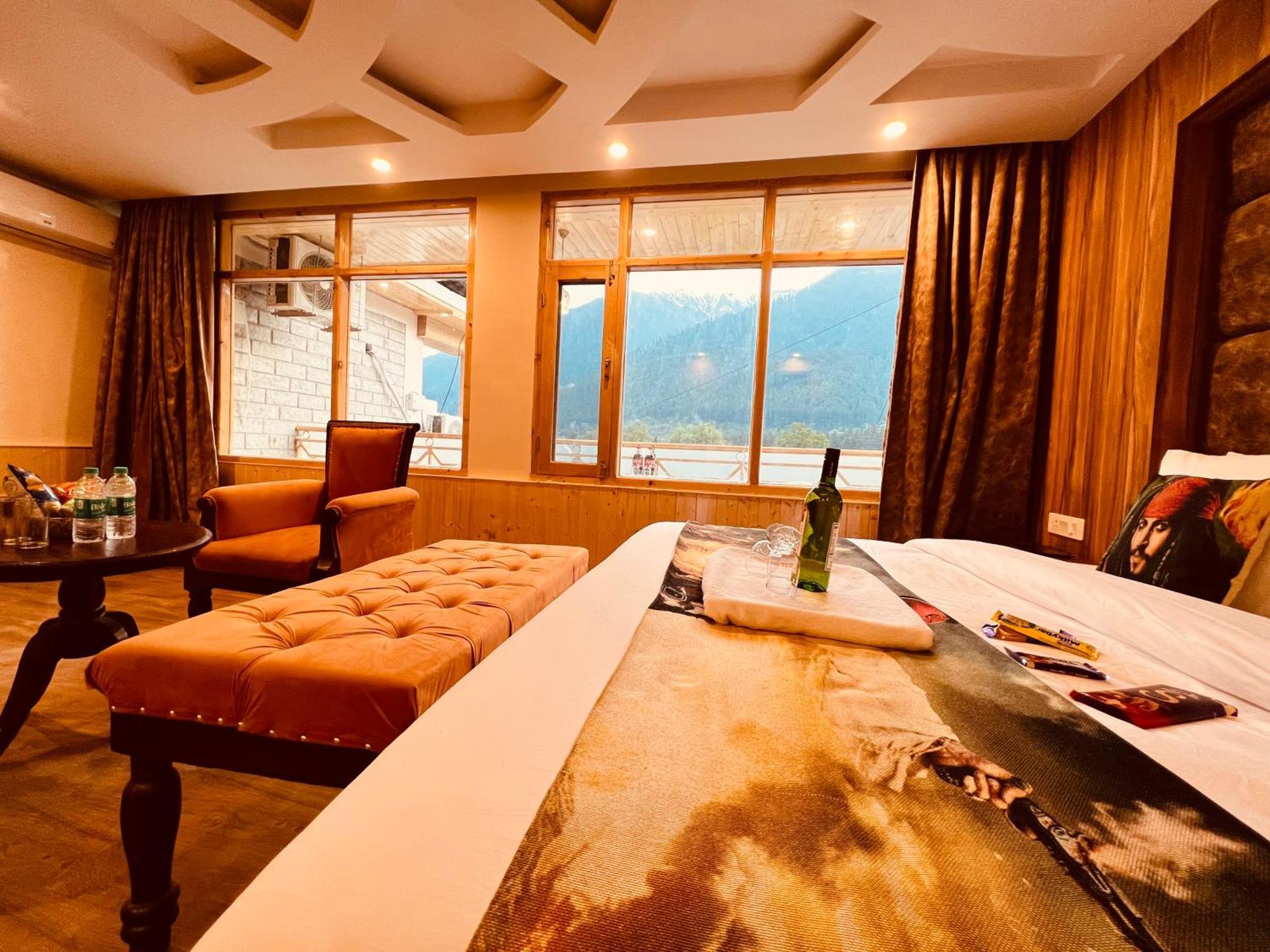 Hill River Resort - Central Heated & Air Cooled - Near Mall Road , Best Property Of Manali 2024- 2025 المظهر الخارجي الصورة