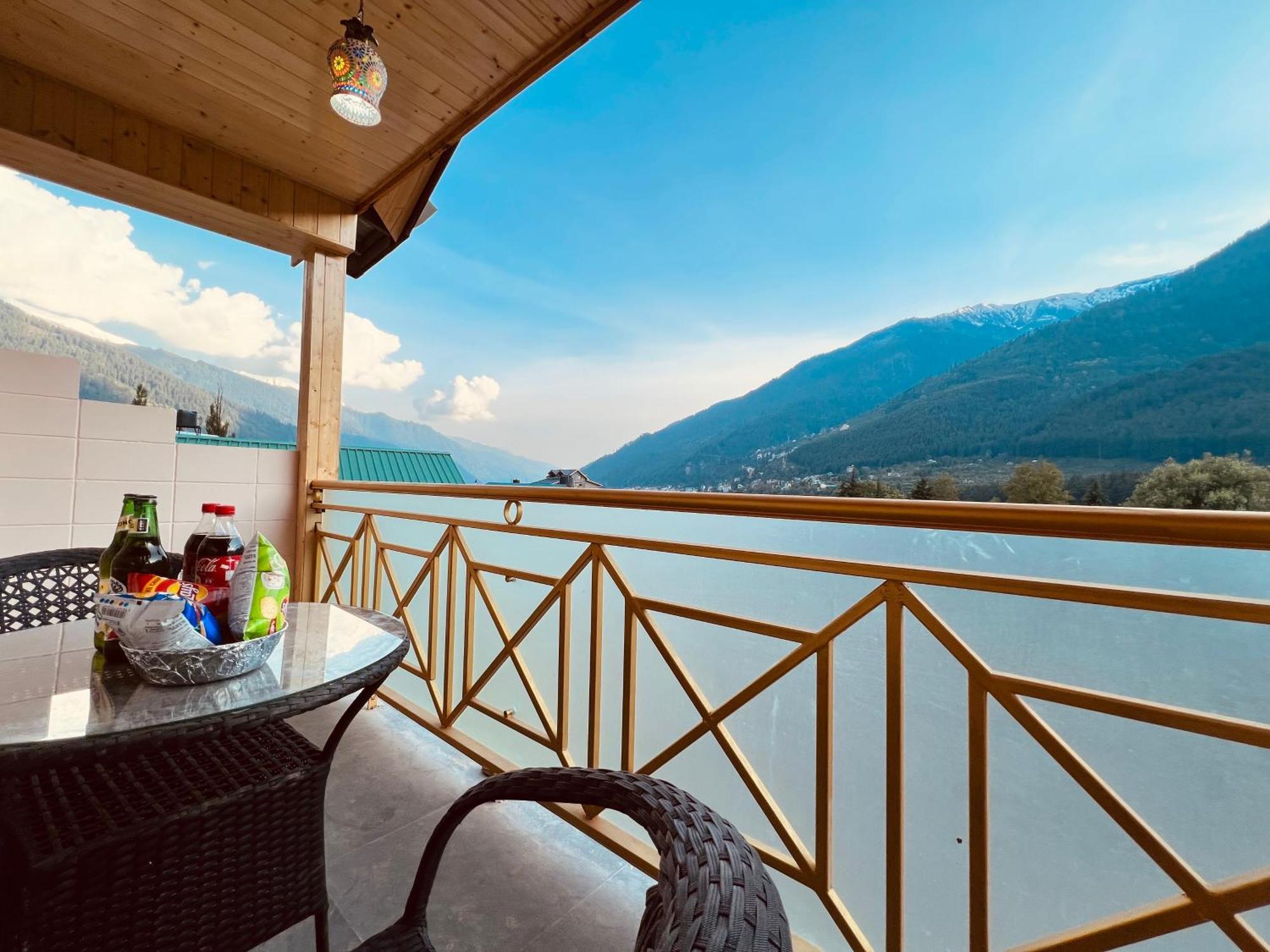 Hill River Resort - Central Heated & Air Cooled - Near Mall Road , Best Property Of Manali 2024- 2025 المظهر الخارجي الصورة