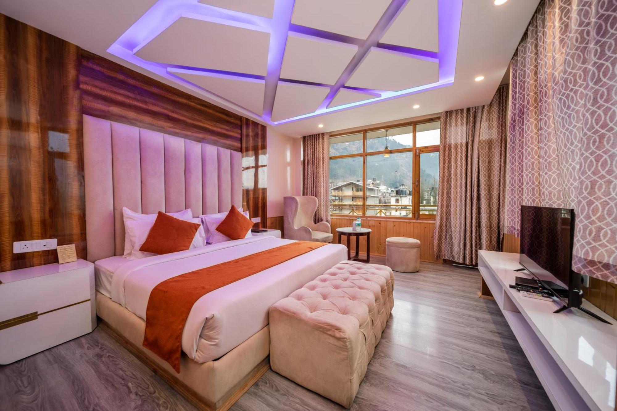 Hill River Resort - Central Heated & Air Cooled - Near Mall Road , Best Property Of Manali 2024- 2025 المظهر الخارجي الصورة