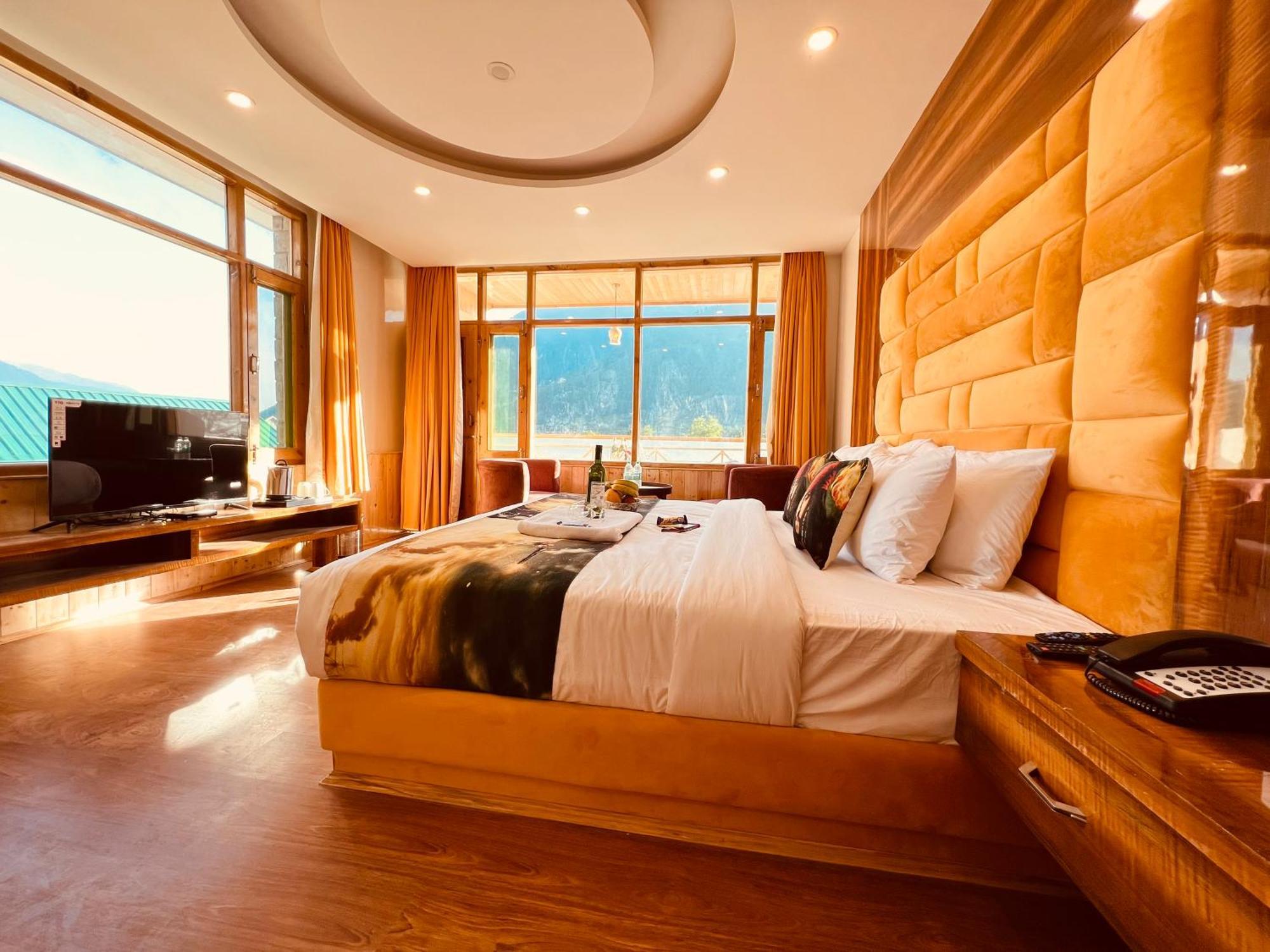 Hill River Resort - Central Heated & Air Cooled - Near Mall Road , Best Property Of Manali 2024- 2025 المظهر الخارجي الصورة